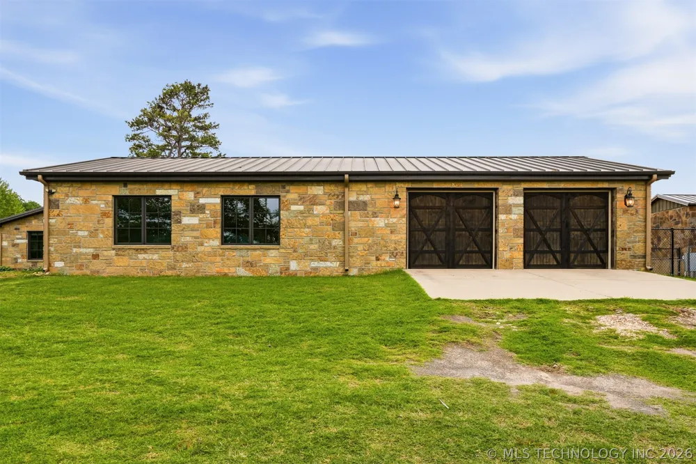 24068 E 785 ROAD Welling, OK 74471