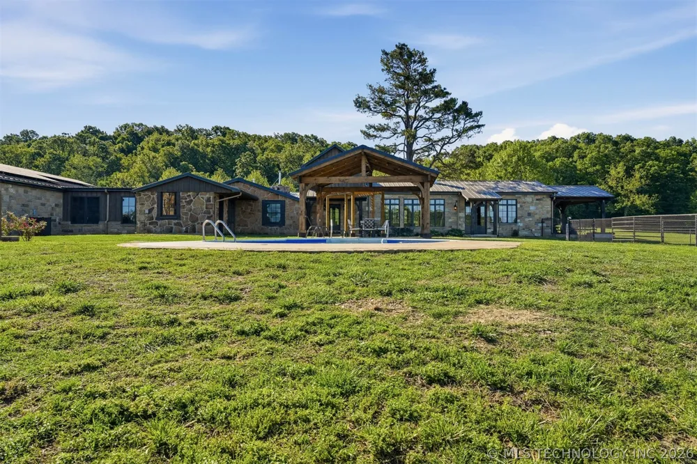 24068 E 785 ROAD Welling, OK 74471