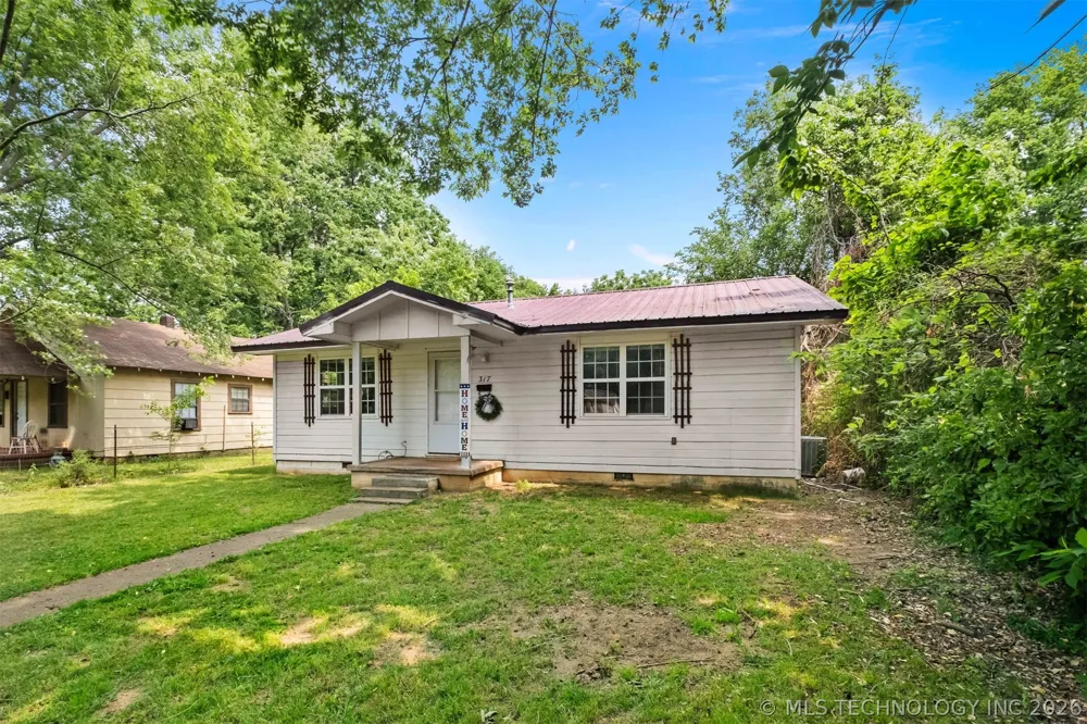 317 W Cedar Stilwell, OK 74960