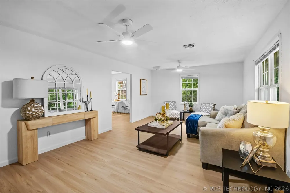317 W Cedar Stilwell, OK 74960