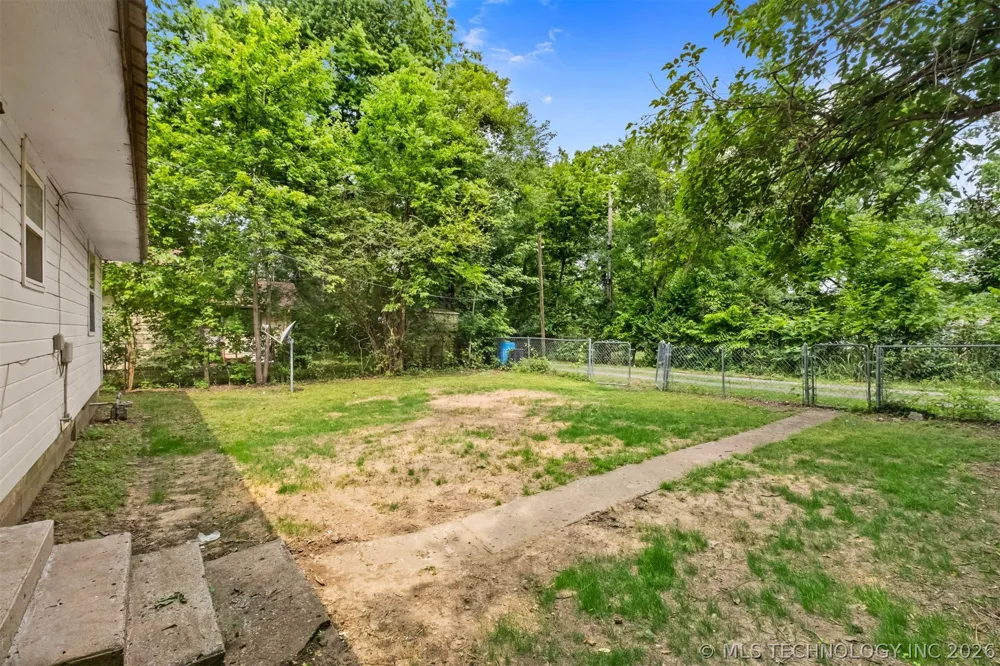 317 W Cedar Stilwell, OK 74960