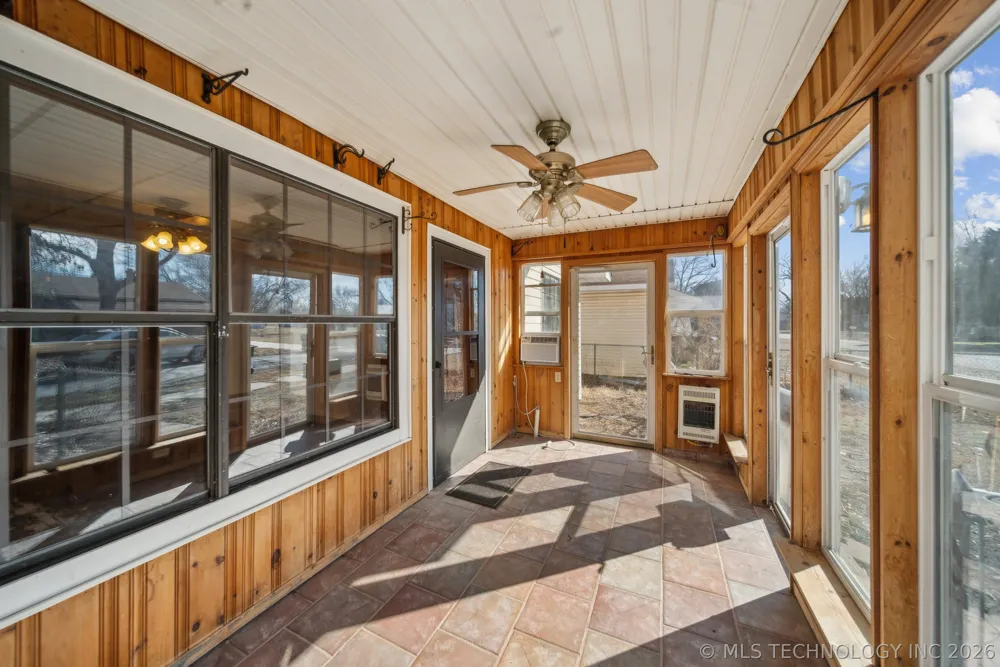 1121 W 9th Street Okmulgee, OK 74447