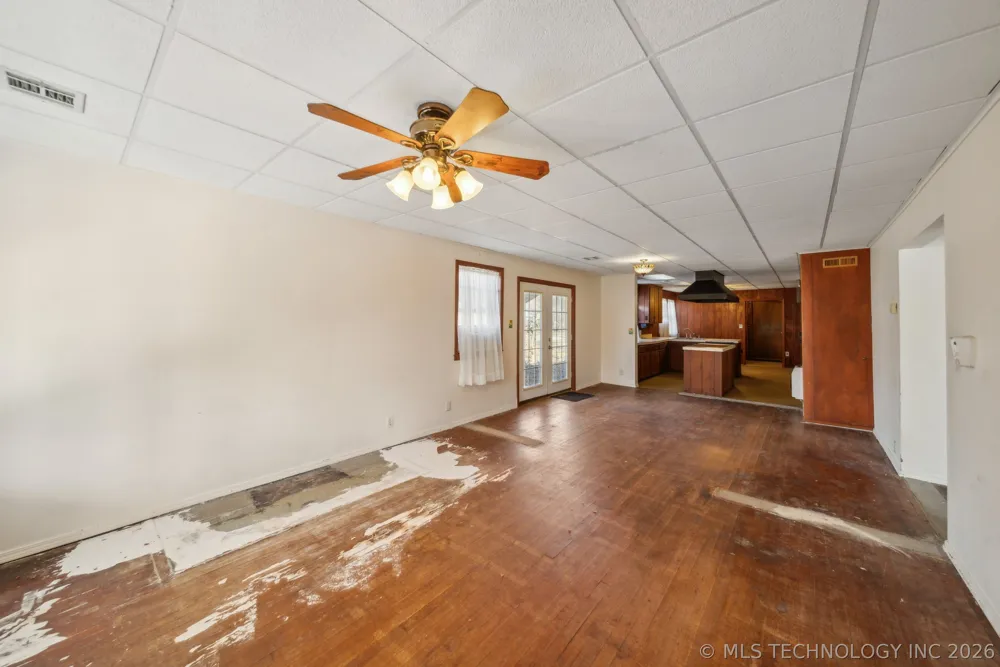 1121 W 9th Street Okmulgee, OK 74447