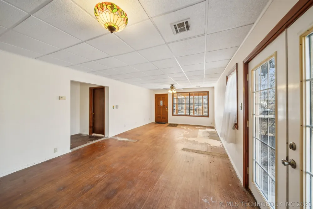1121 W 9th Street Okmulgee, OK 74447