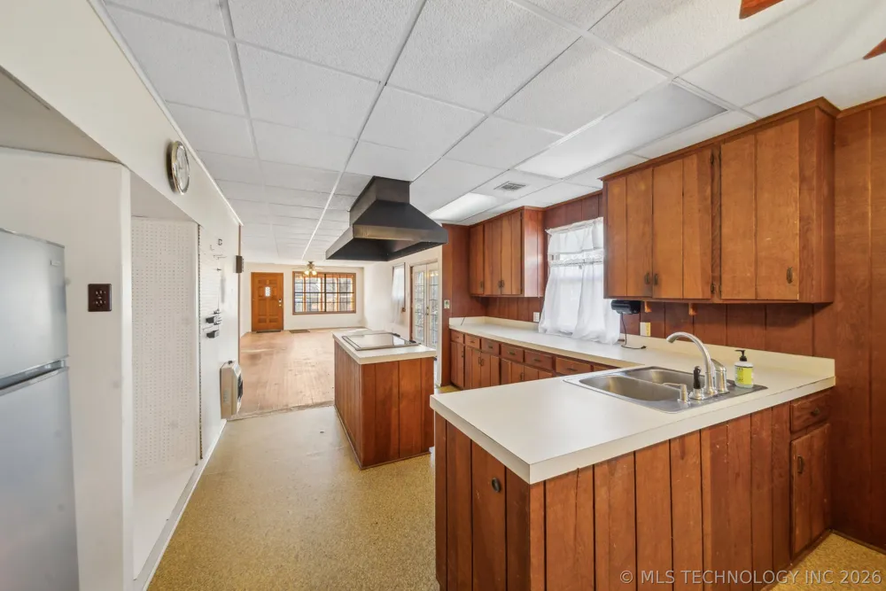 1121 W 9th Street Okmulgee, OK 74447