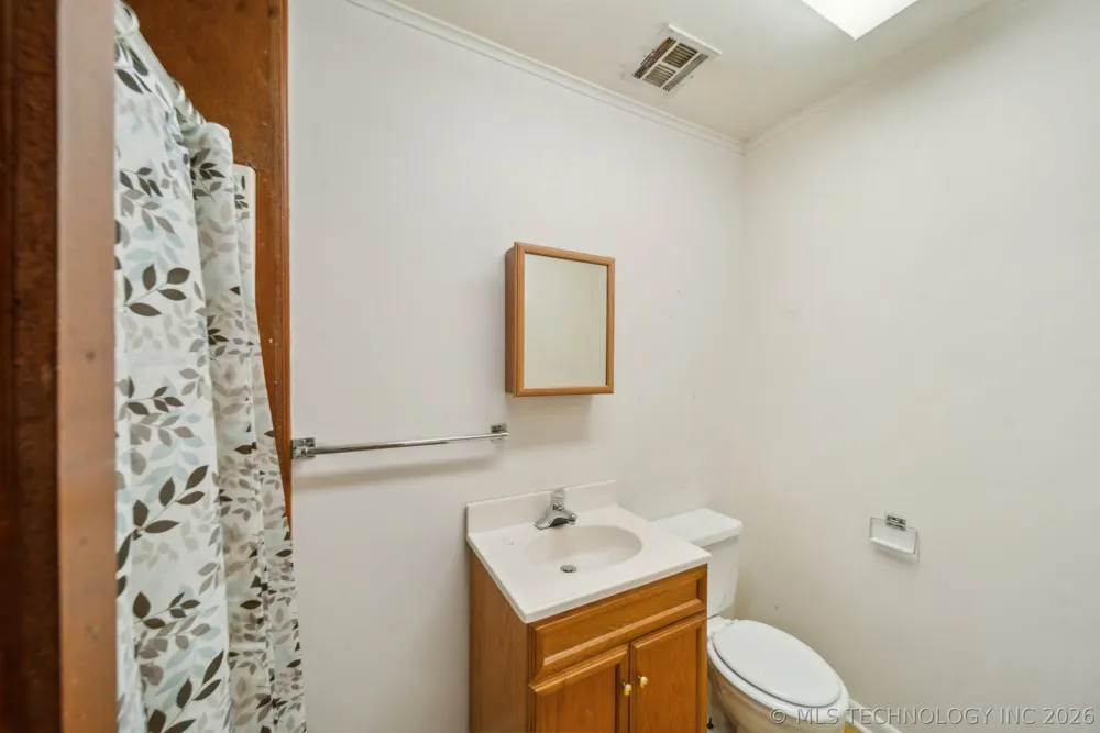 1121 W 9th Street Okmulgee, OK 74447