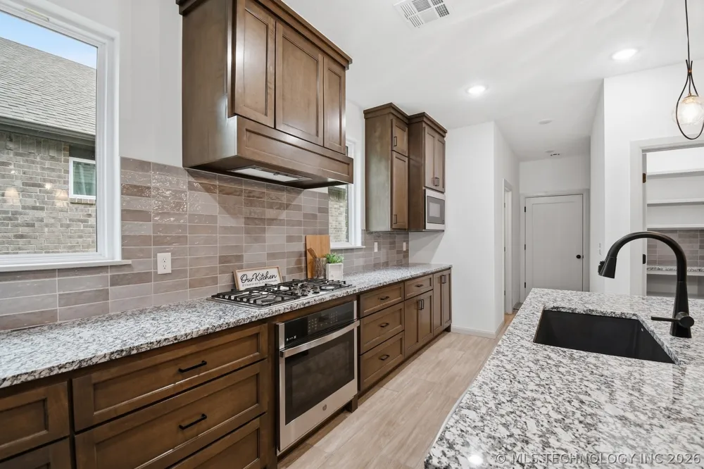 1218 Elder Avenue Broken Arrow, OK 74012