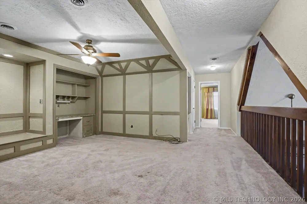 105 Mockingbird Lane Skiatook, OK 74070