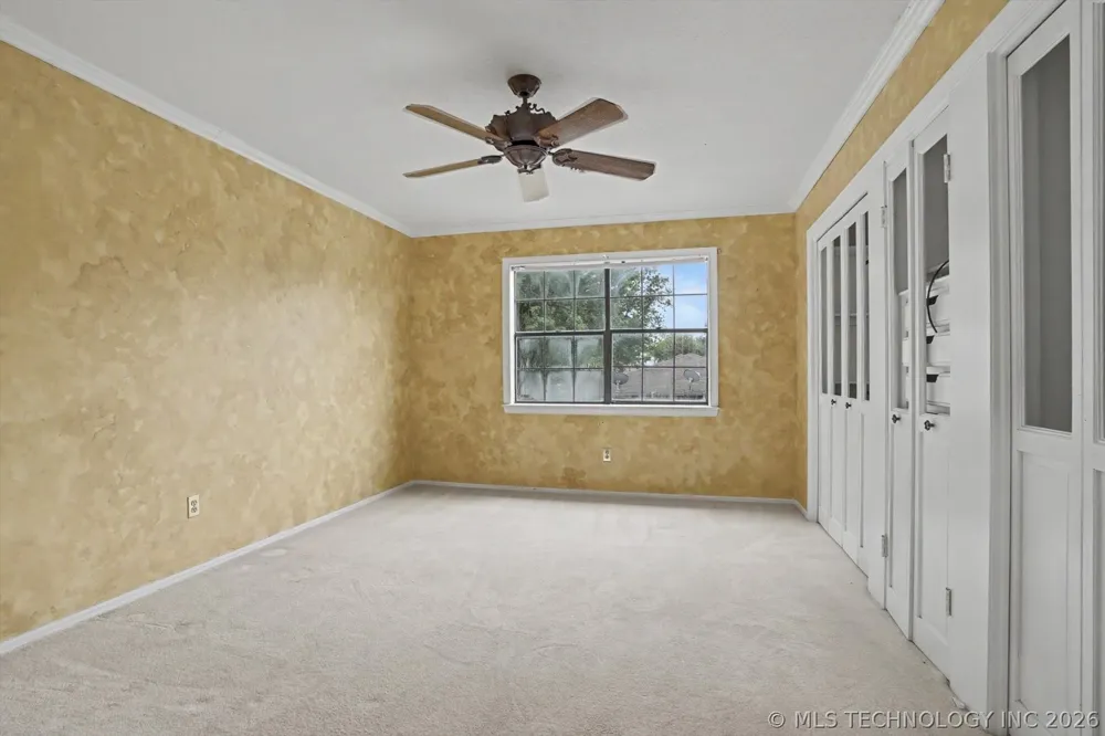 105 Mockingbird Lane Skiatook, OK 74070