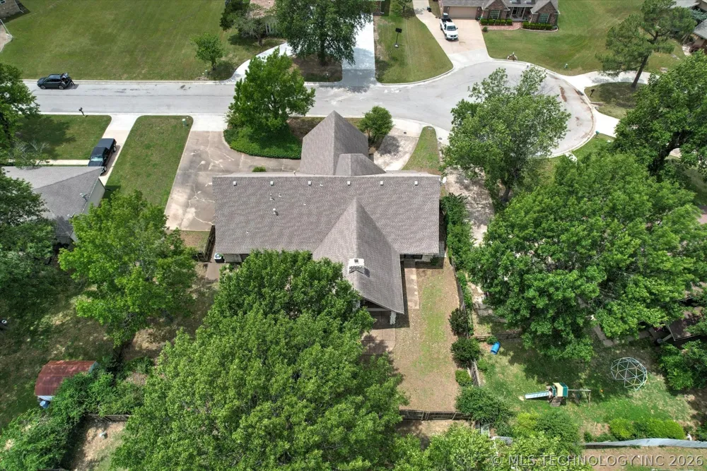 105 Mockingbird Lane Skiatook, OK 74070