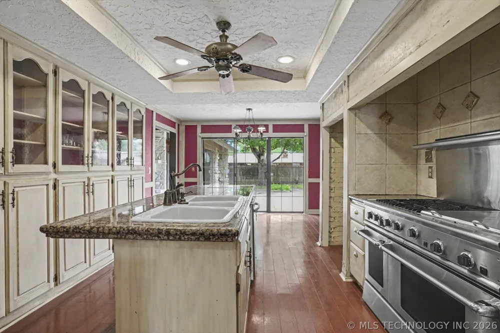105 Mockingbird Lane Skiatook, OK 74070