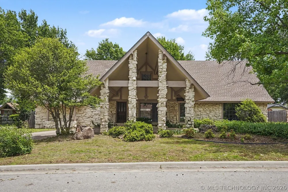 105 Mockingbird Lane Skiatook, OK 74070