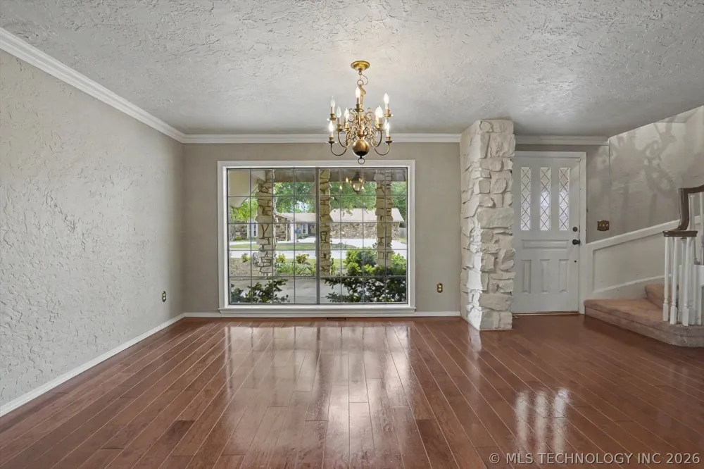 105 Mockingbird Lane Skiatook, OK 74070
