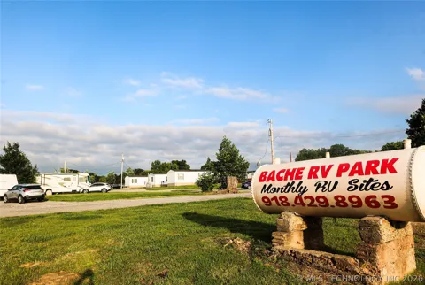 7608 E Highway 270