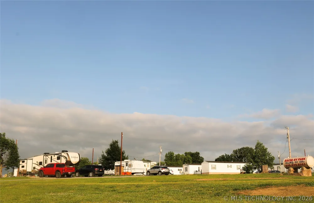 7608 E Highway 270 Haileyville, OK 74501