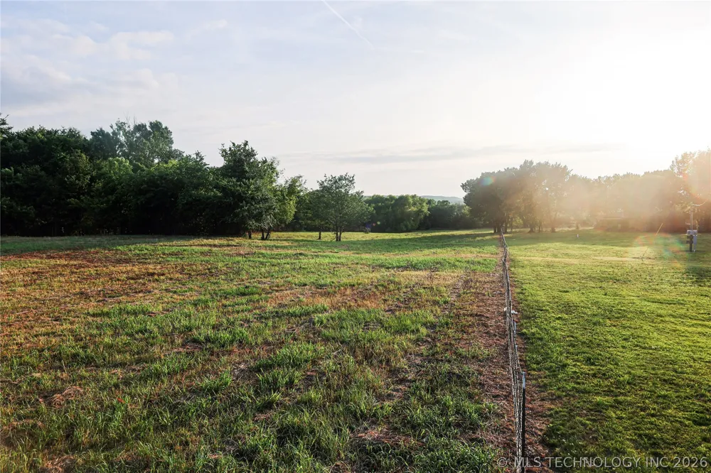 7608 E Highway 270 Haileyville, OK 74501