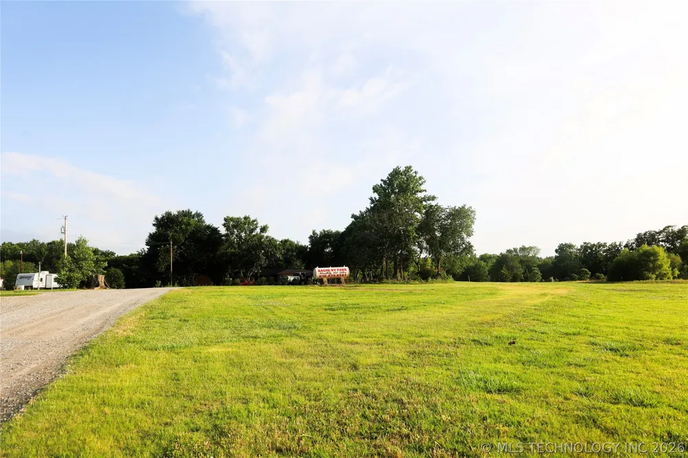 7608 E Highway 270 Haileyville, OK 74501