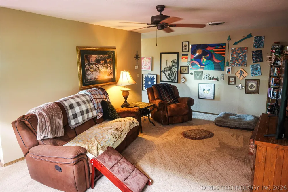 7608 E Highway 270 Haileyville, OK 74501