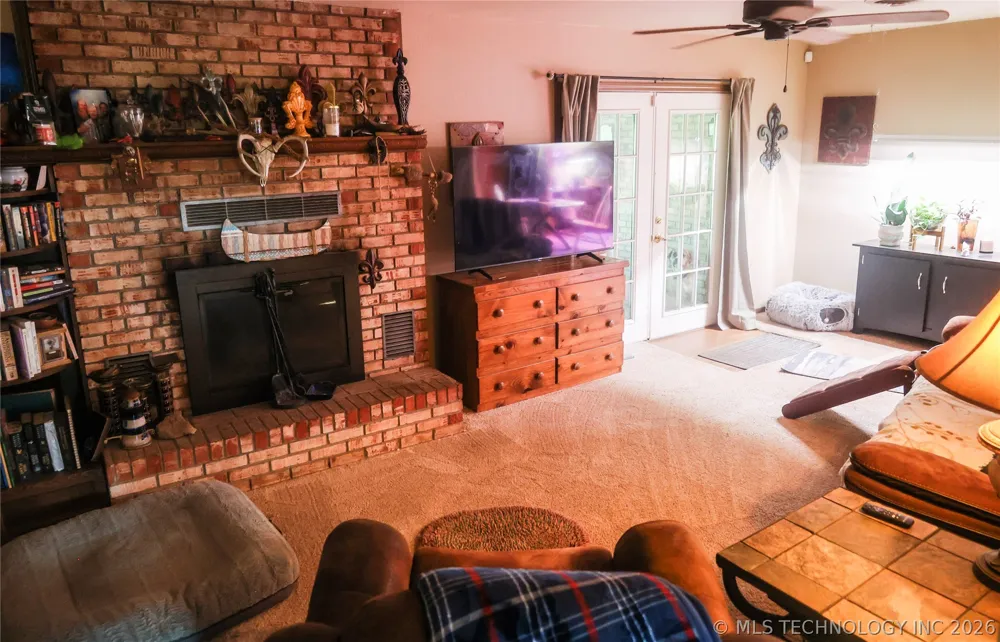 7608 E Highway 270 Haileyville, OK 74501