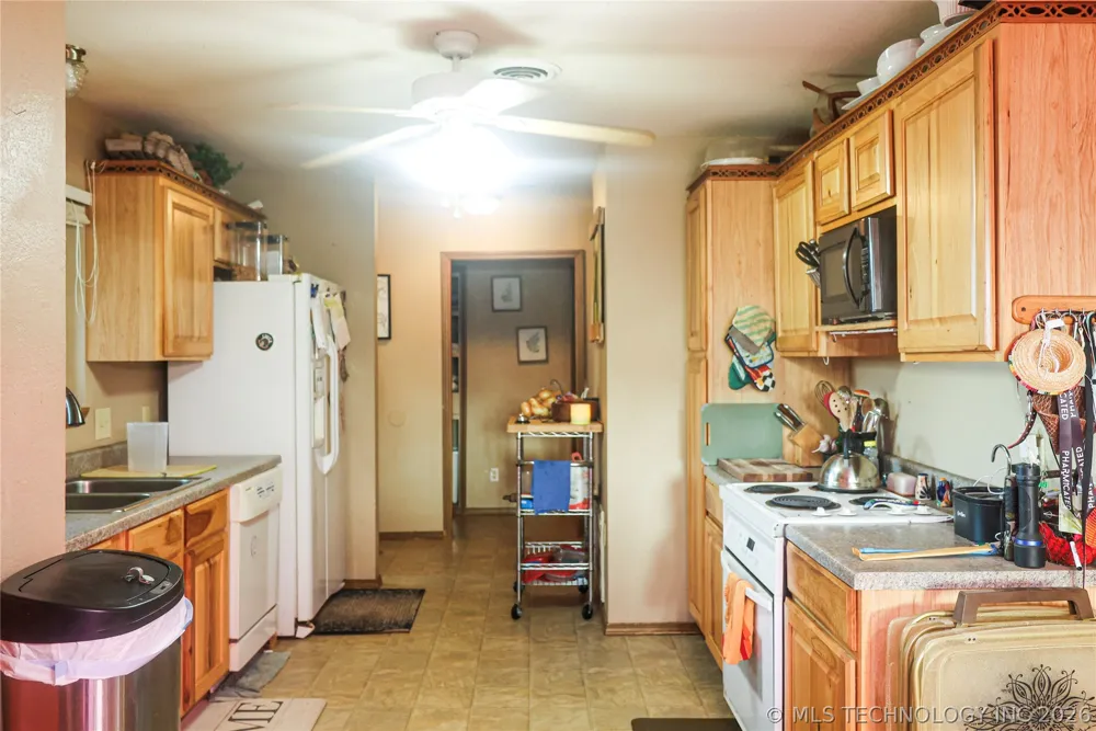 7608 E Highway 270 Haileyville, OK 74501