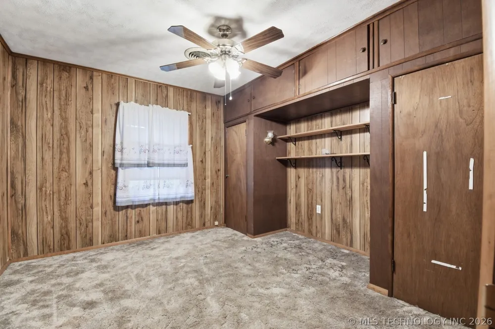 105 S Locust Street Oologah, OK 74053