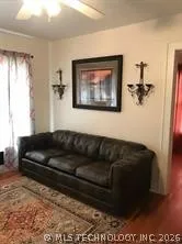 1124 W Elm Durant, OK 74701