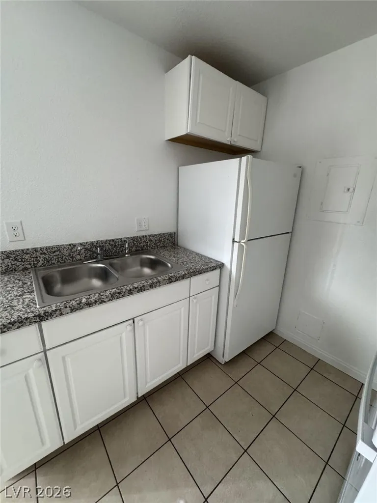 2504 E Mesquite Avenue Las Vegas, NV 89101