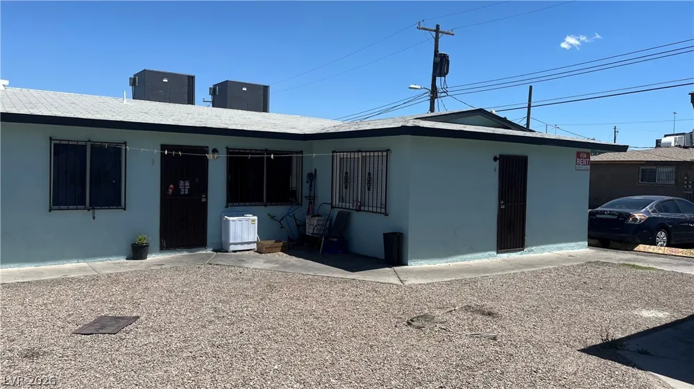 2504 E Mesquite Avenue Las Vegas, NV 89101