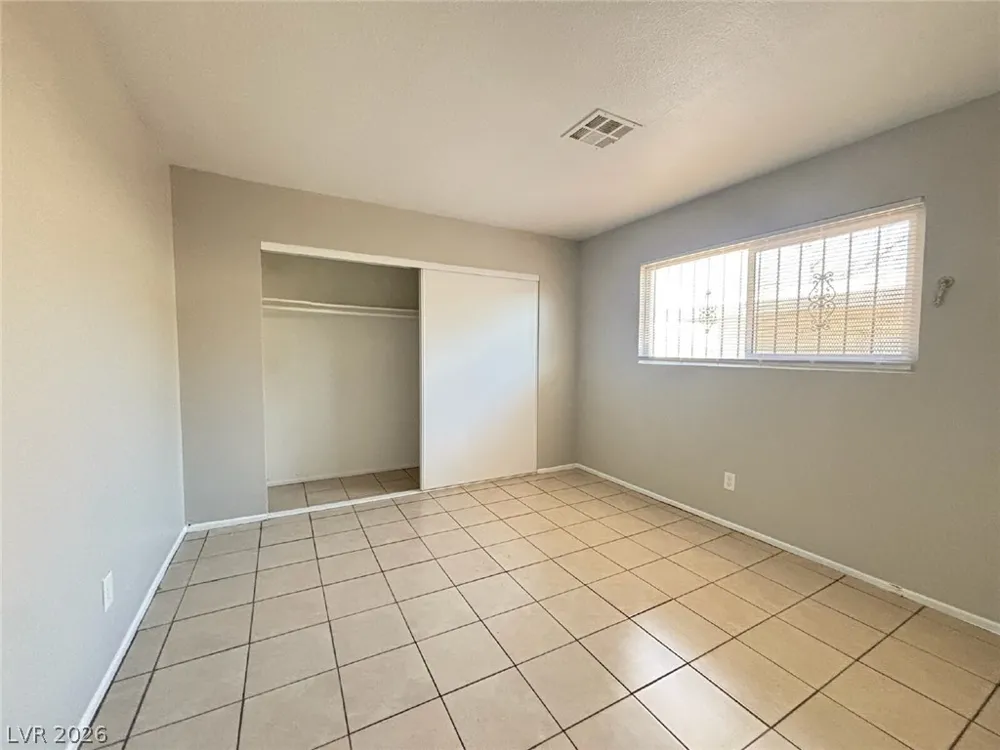 2504 E Mesquite Avenue Las Vegas, NV 89101