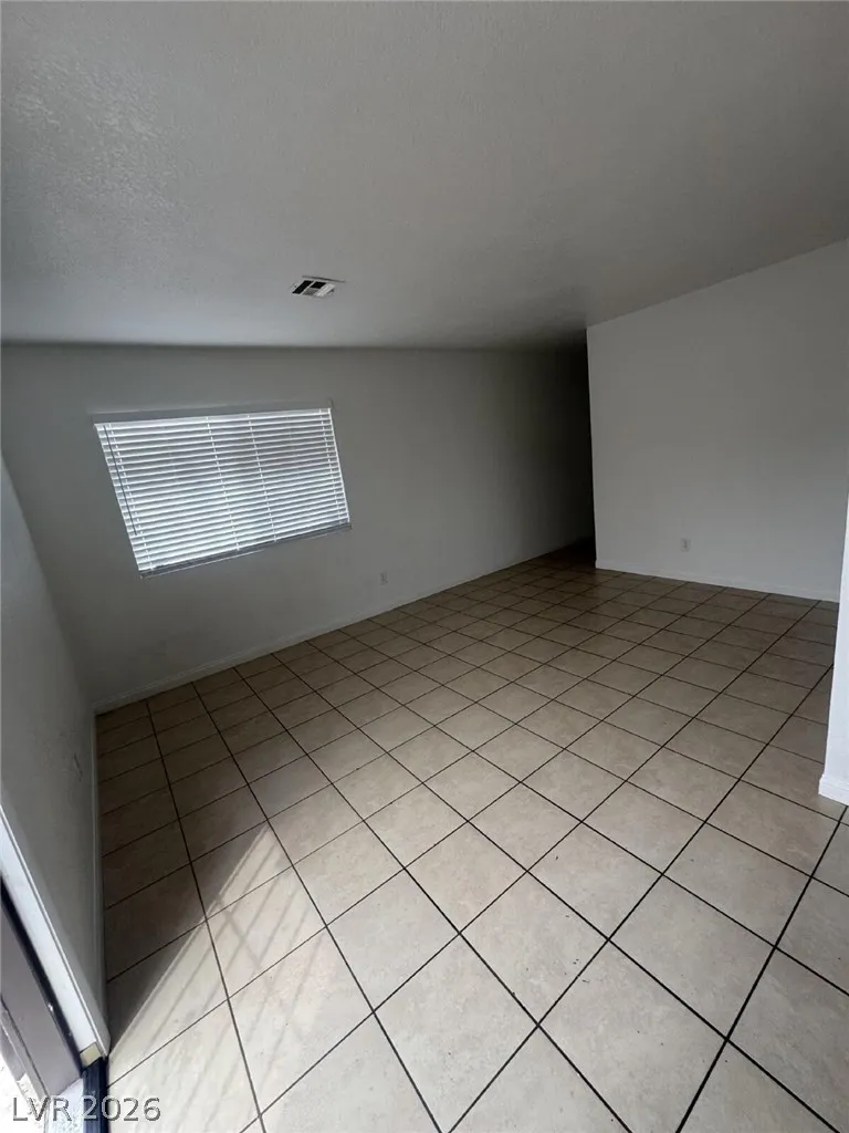 2504 E Mesquite Avenue Las Vegas, NV 89101