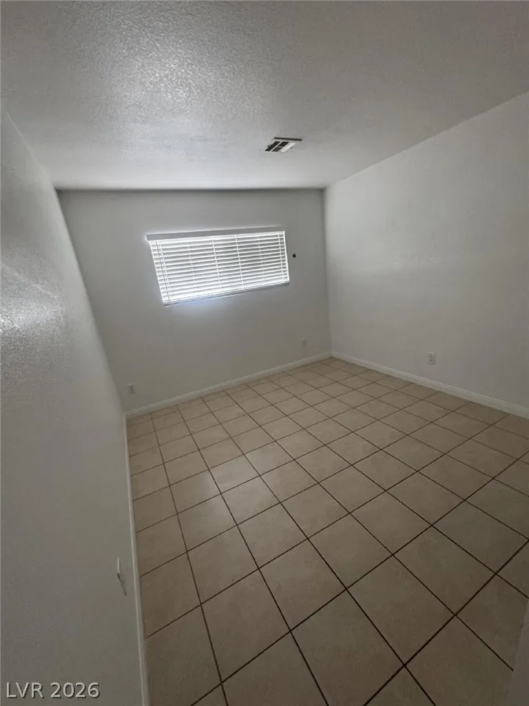 2504 E Mesquite Avenue Las Vegas, NV 89101