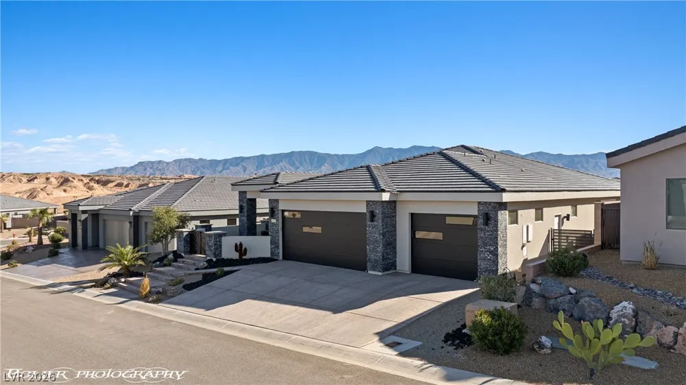 1452 Stonewall Bend Mesquite, NV 89027