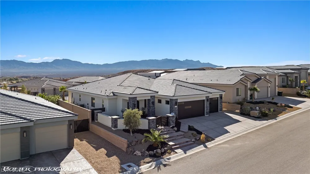 1452 Stonewall Bend Mesquite, NV 89027