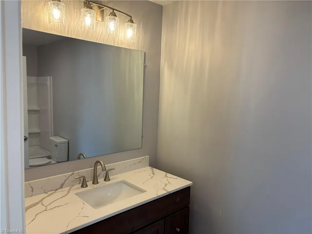 2101 Cook School Road Pilot Mountain, NC 27041