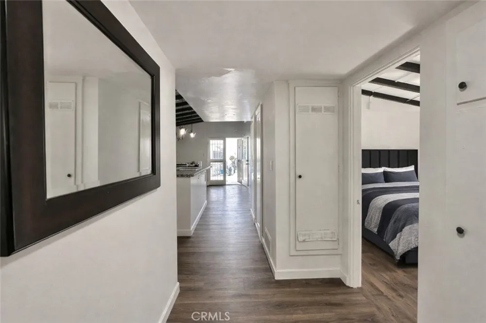 320 E 81st Los Angeles, CA 90003