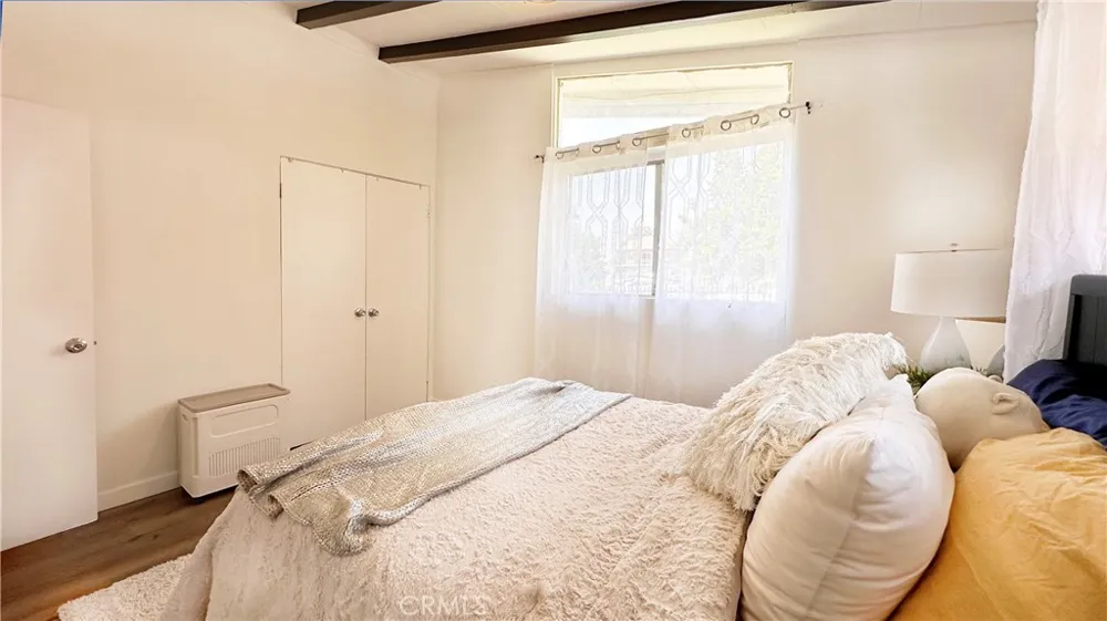 320 E 81st Los Angeles, CA 90003