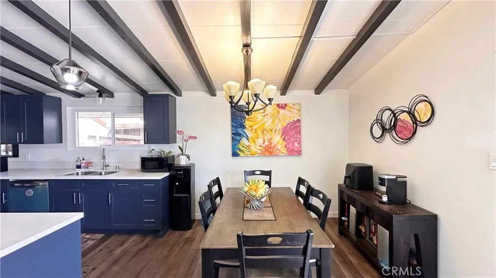 320 E 81st Los Angeles, CA 90003