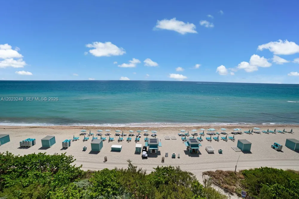 6801 Collins Ave #705 (Door 722) Miami Beach, FL 33141