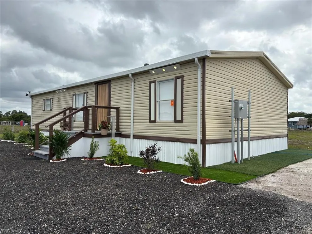 555 Palomino Street Montura Ranches, FL 33440