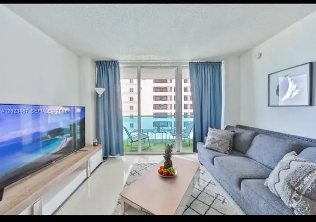 4001 S Ocean Dr #7L Hollywood, FL 33019