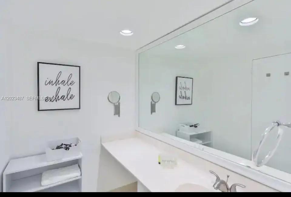 4001 S Ocean Dr #7L Hollywood, FL 33019