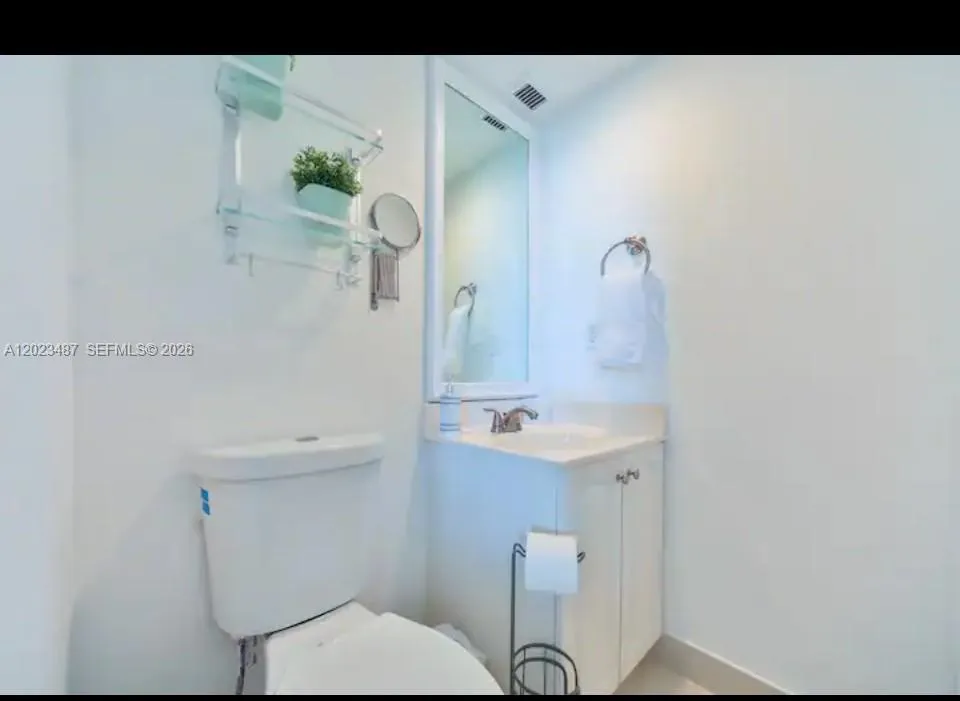 4001 S Ocean Dr #7L Hollywood, FL 33019