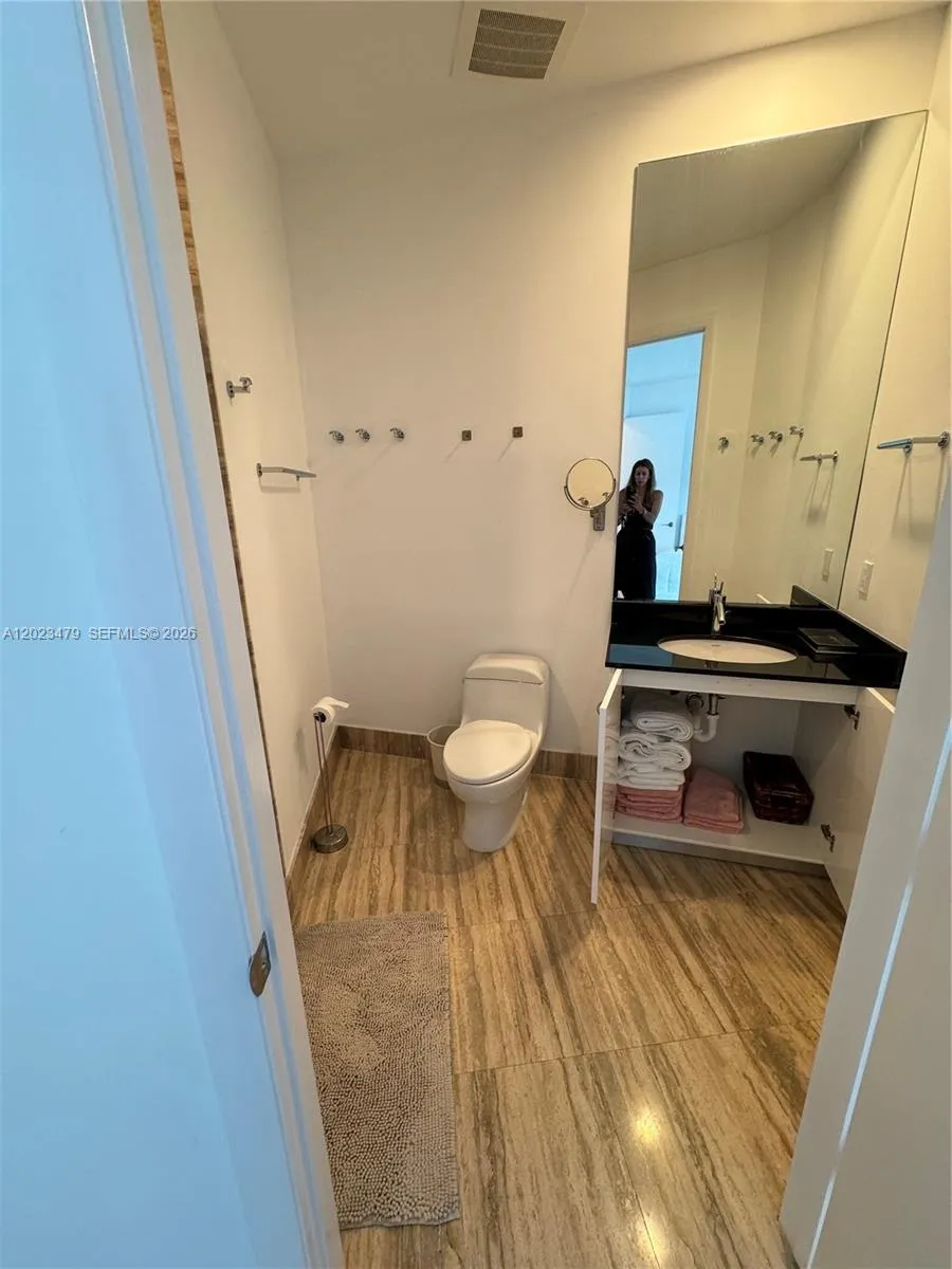 16001 Collins Ave #4006 Sunny Isles Beach, FL 33160