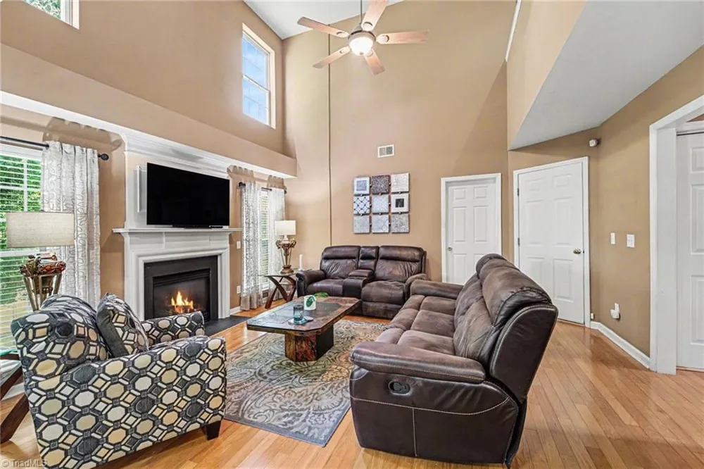 3368 CherryBrook Drive Jamestown, NC 27282