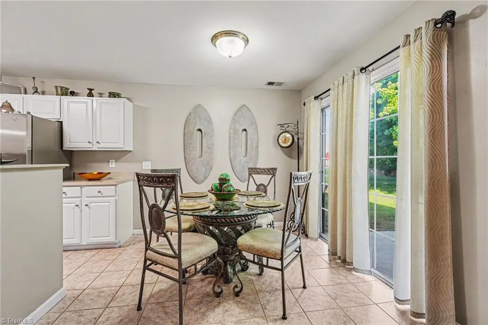 3368 CherryBrook Drive Jamestown, NC 27282