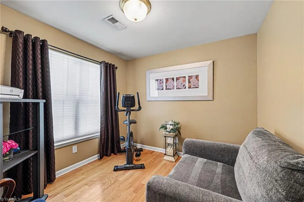 3368 CherryBrook Drive Jamestown, NC 27282