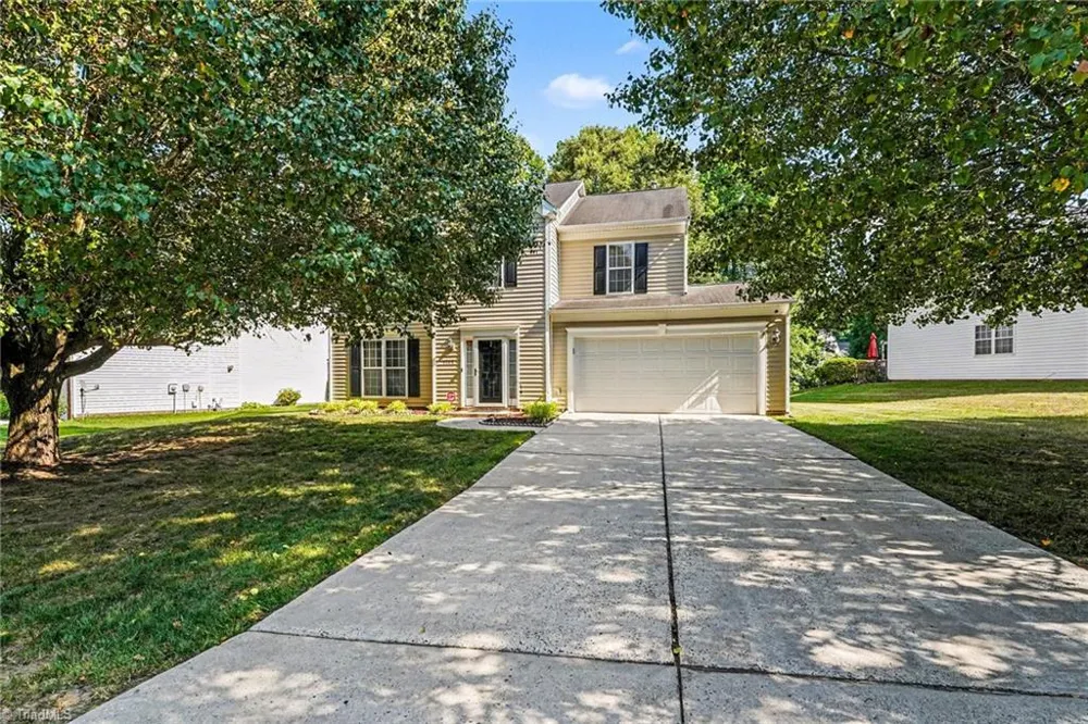 3368 CherryBrook Drive Jamestown, NC 27282