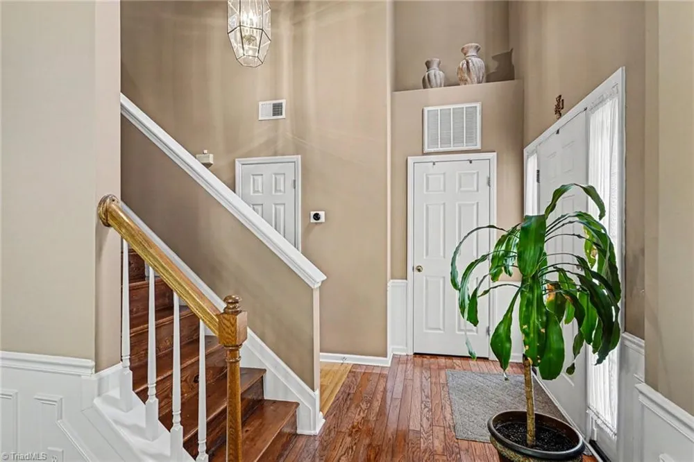 3368 CherryBrook Drive Jamestown, NC 27282
