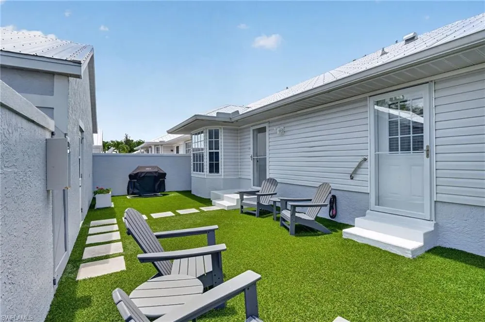 15371 River Vista Drive #803 North Fort Myers, FL 33917
