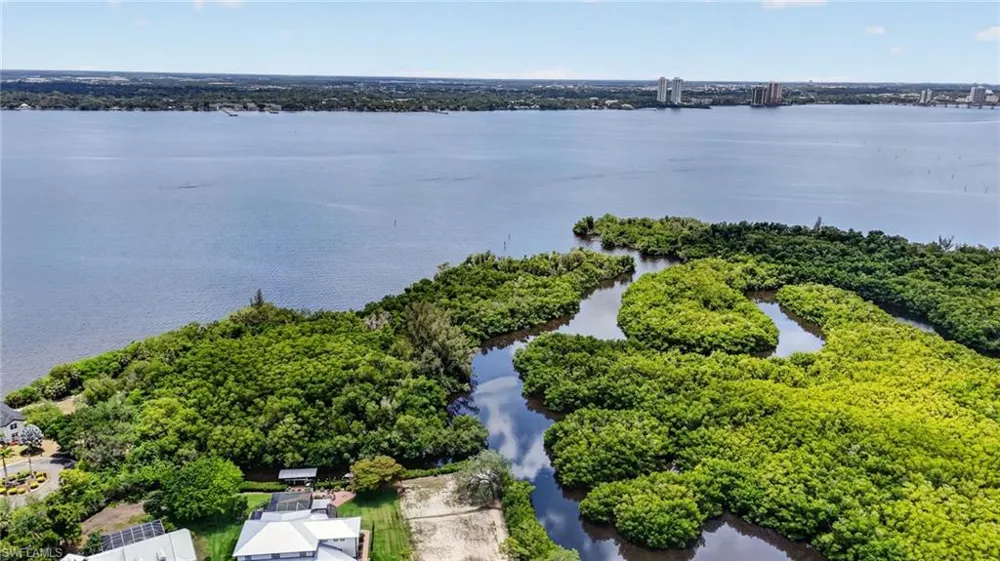 15371 River Vista Drive #803 North Fort Myers, FL 33917